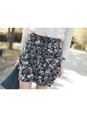 Hecate Skirt (Navy)