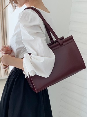 Better Square Shoulder Bag